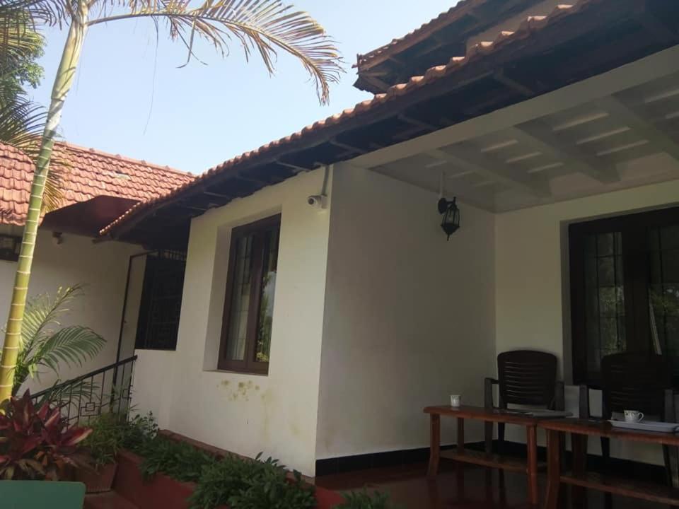 Emerald Castle Villa Madikeri Bagian luar foto